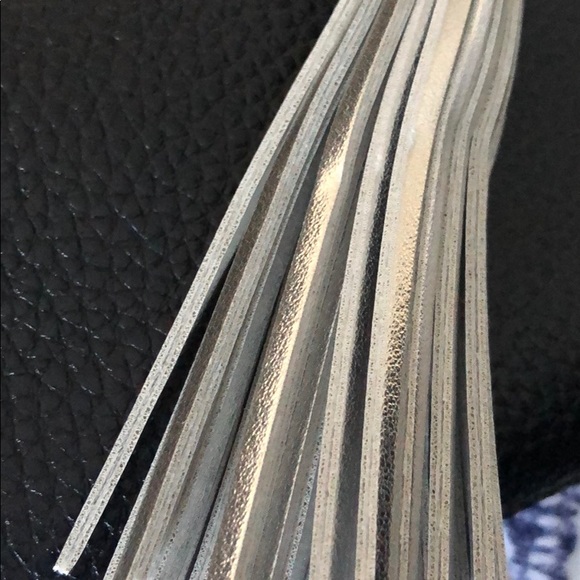 Victoria’s Secret Tote - Picture 5 of 6